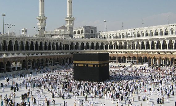 1667185619-perbedaan-haji-dan-umroh
